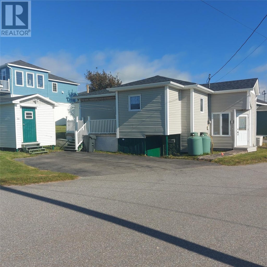 1 SECOND AVENUE, CHANNEL-PORT AUX BASQUES, NF A0M 1C0 - Image 1758066921.jpeg?d=l