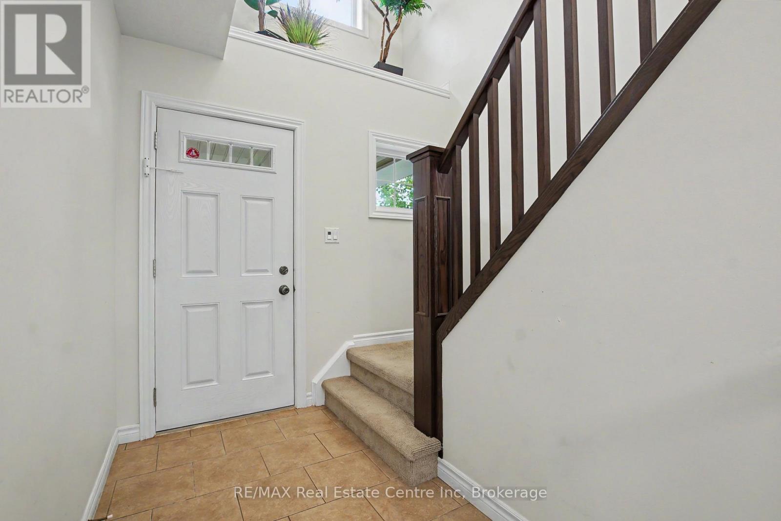 15 - 167 ARKELL ROAD
