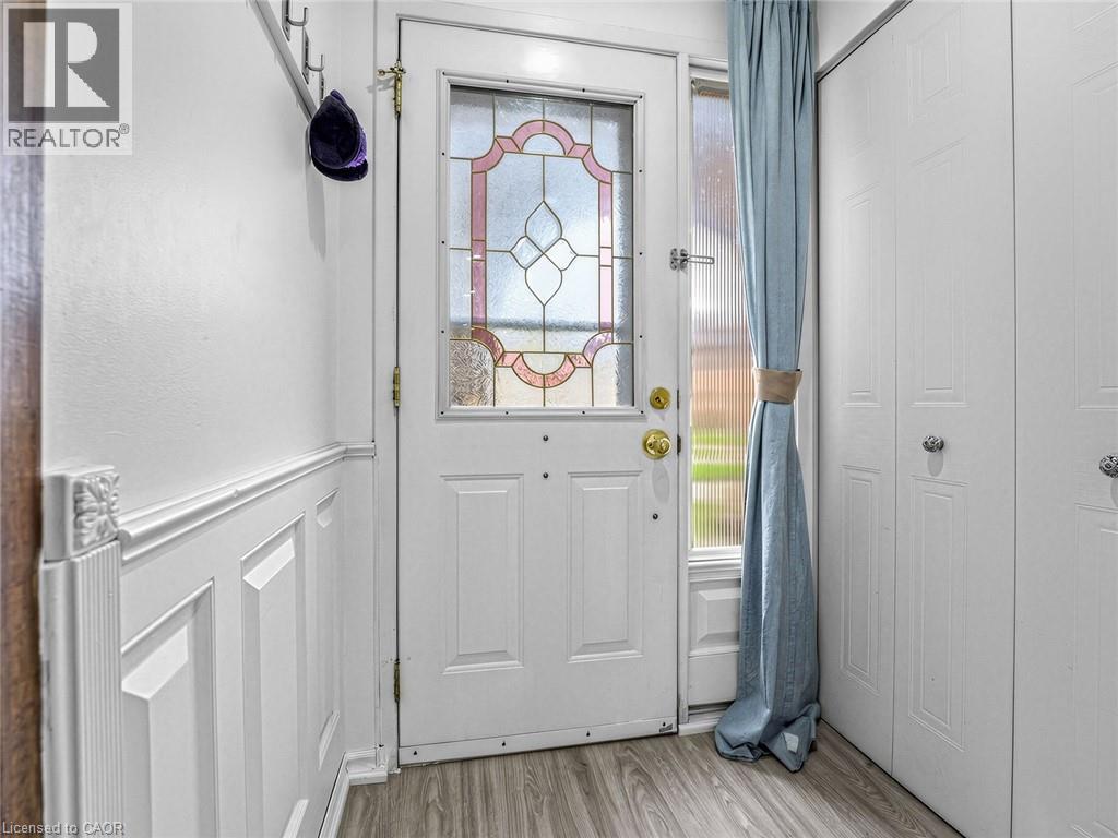 1180 MISSISSAUGA VALLEY Boulevard Unit# 4
