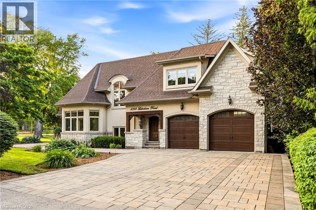 1098 LAKESHORE Road W