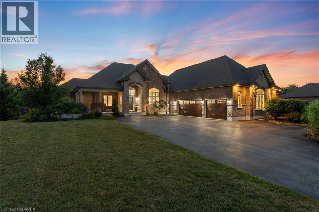 13 WINGROVE WOODS