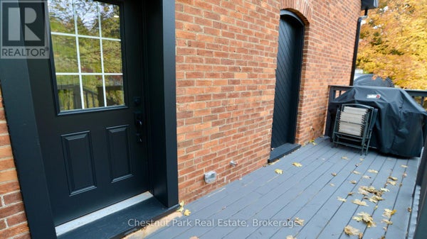 247 St Vincent St, Meaford, ON 2