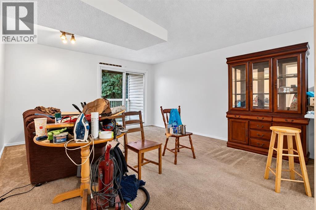 8, 3800 Fonda Way SE