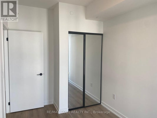301 - 10 Lagerfeld Dr, Brampton (Northwest Brampton), ON 4