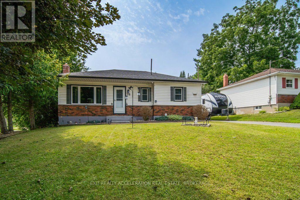 76 HESSFORD STREET - Photo 3
