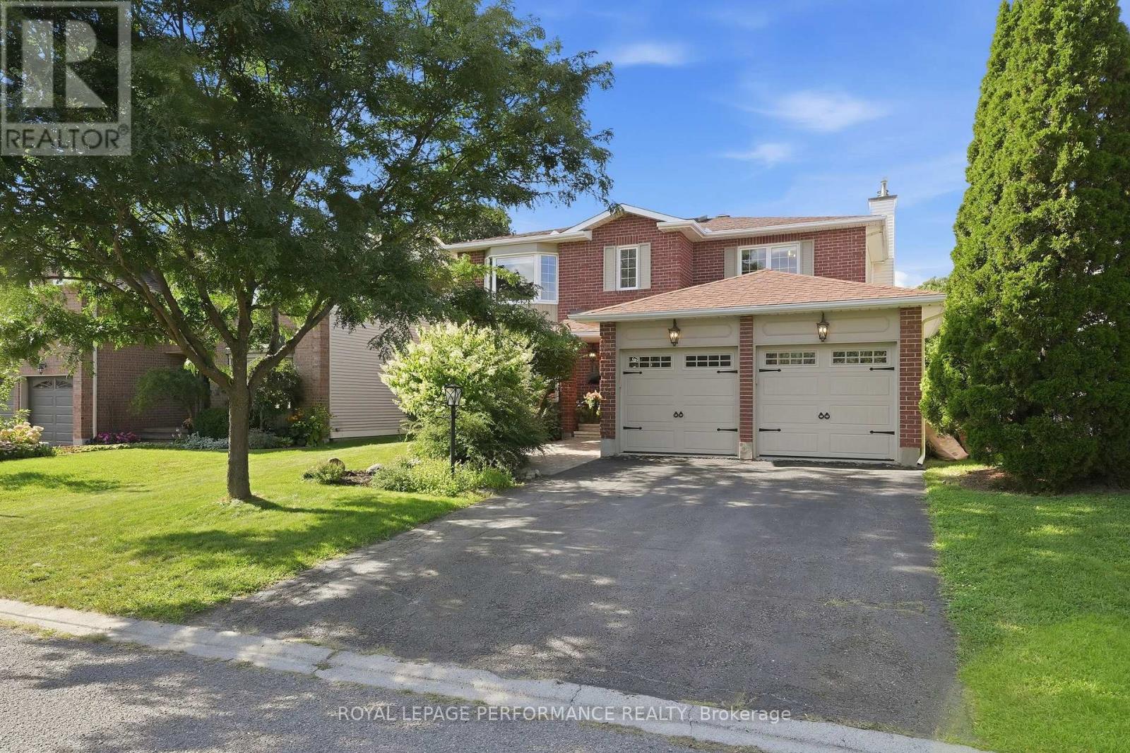 14 WELLFLEET CRESCENT