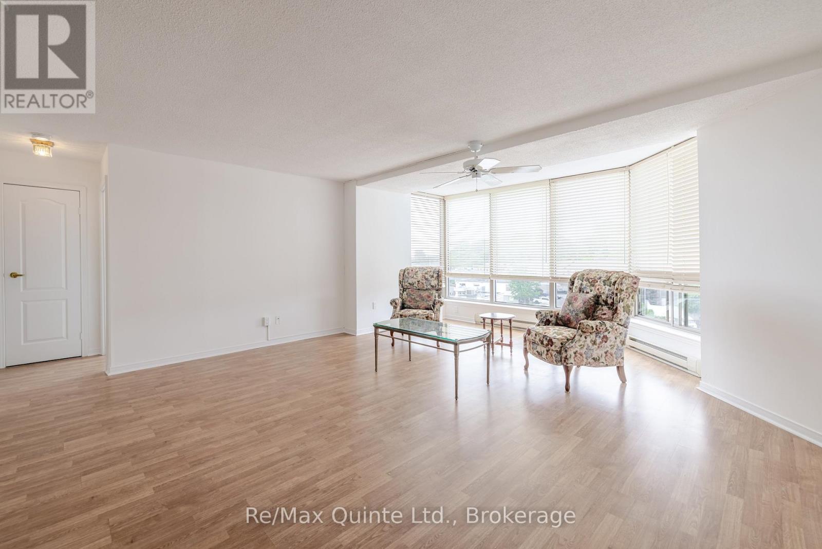 604 - 350 FRONT STREET