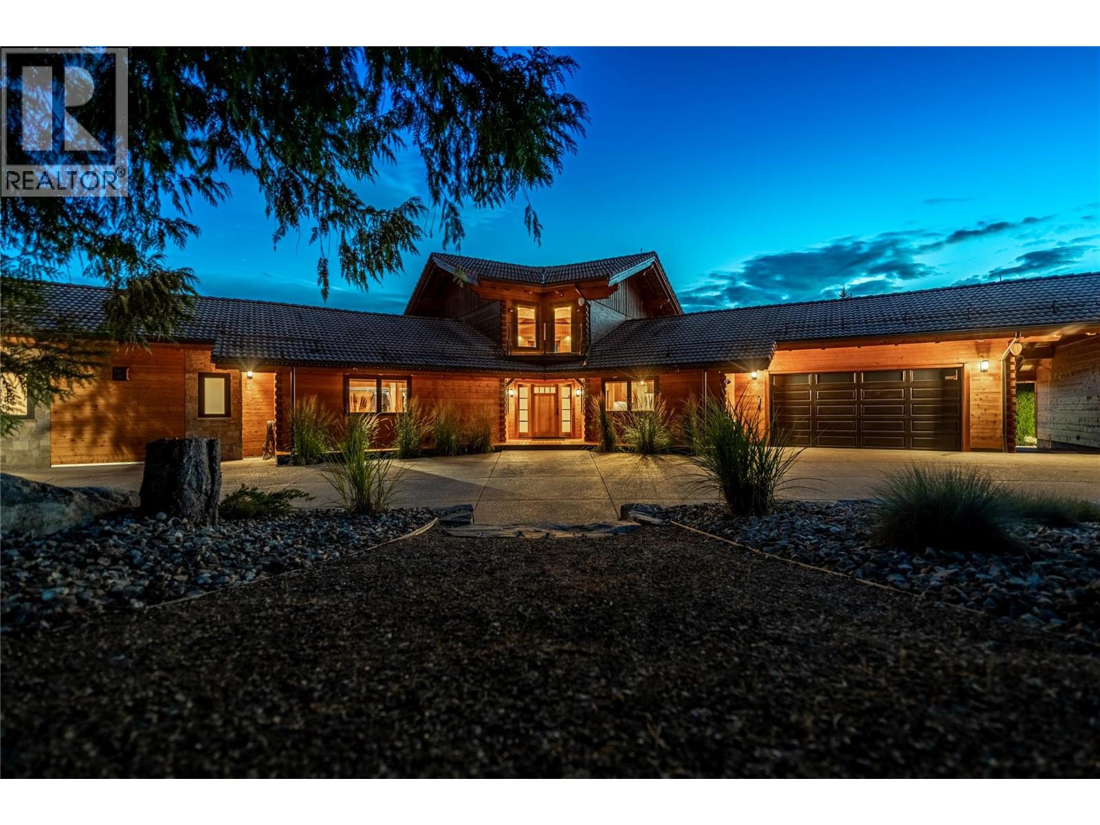 8100/8104 Silver Star Road Road