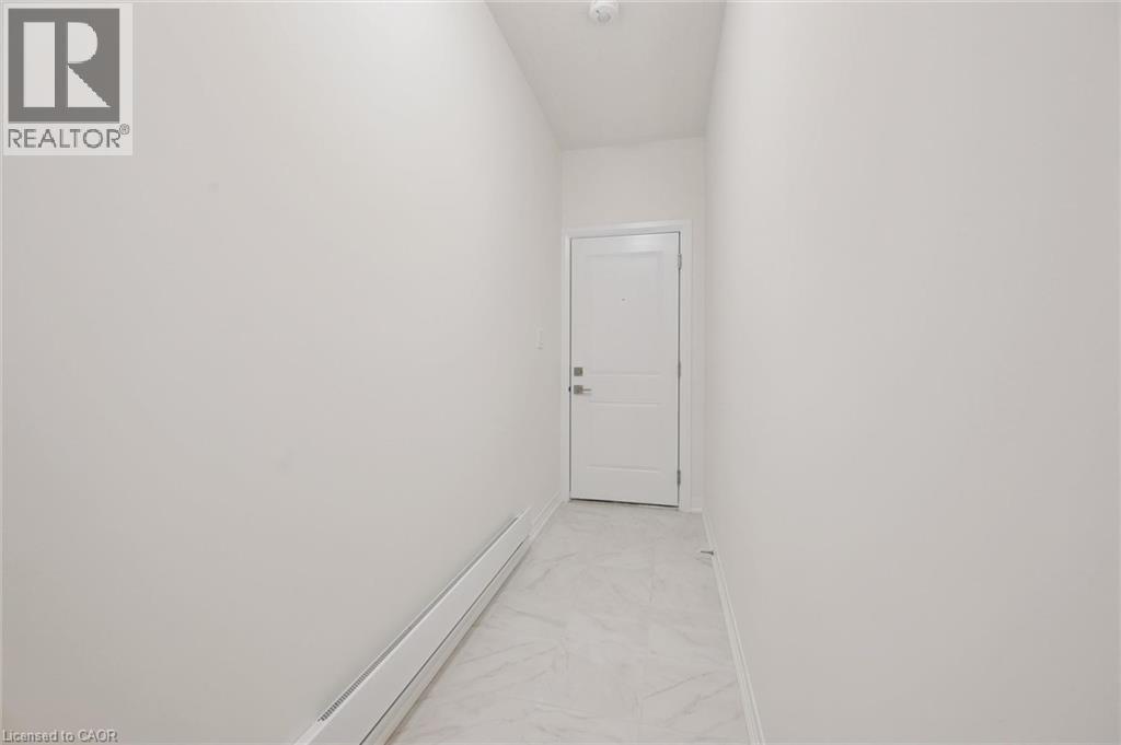 525 ERINBROOK Drive Unit# B047