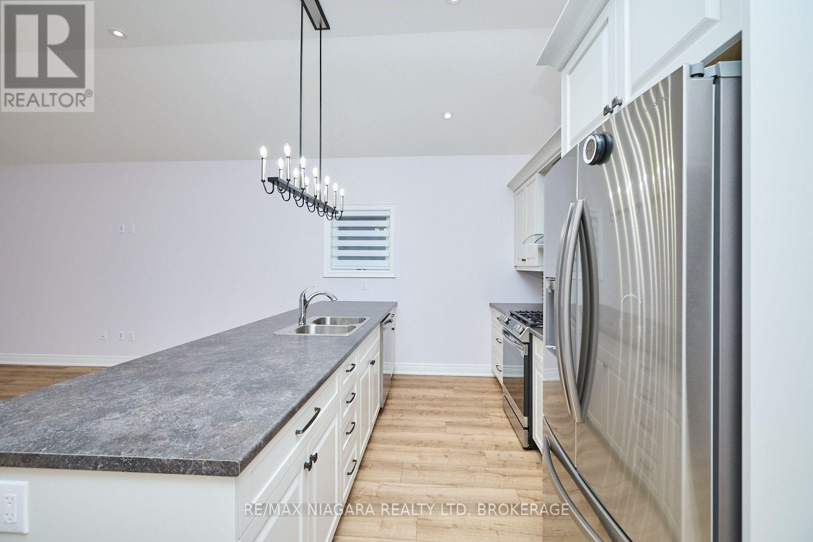 3554 WHISPERING WOODS TRAIL