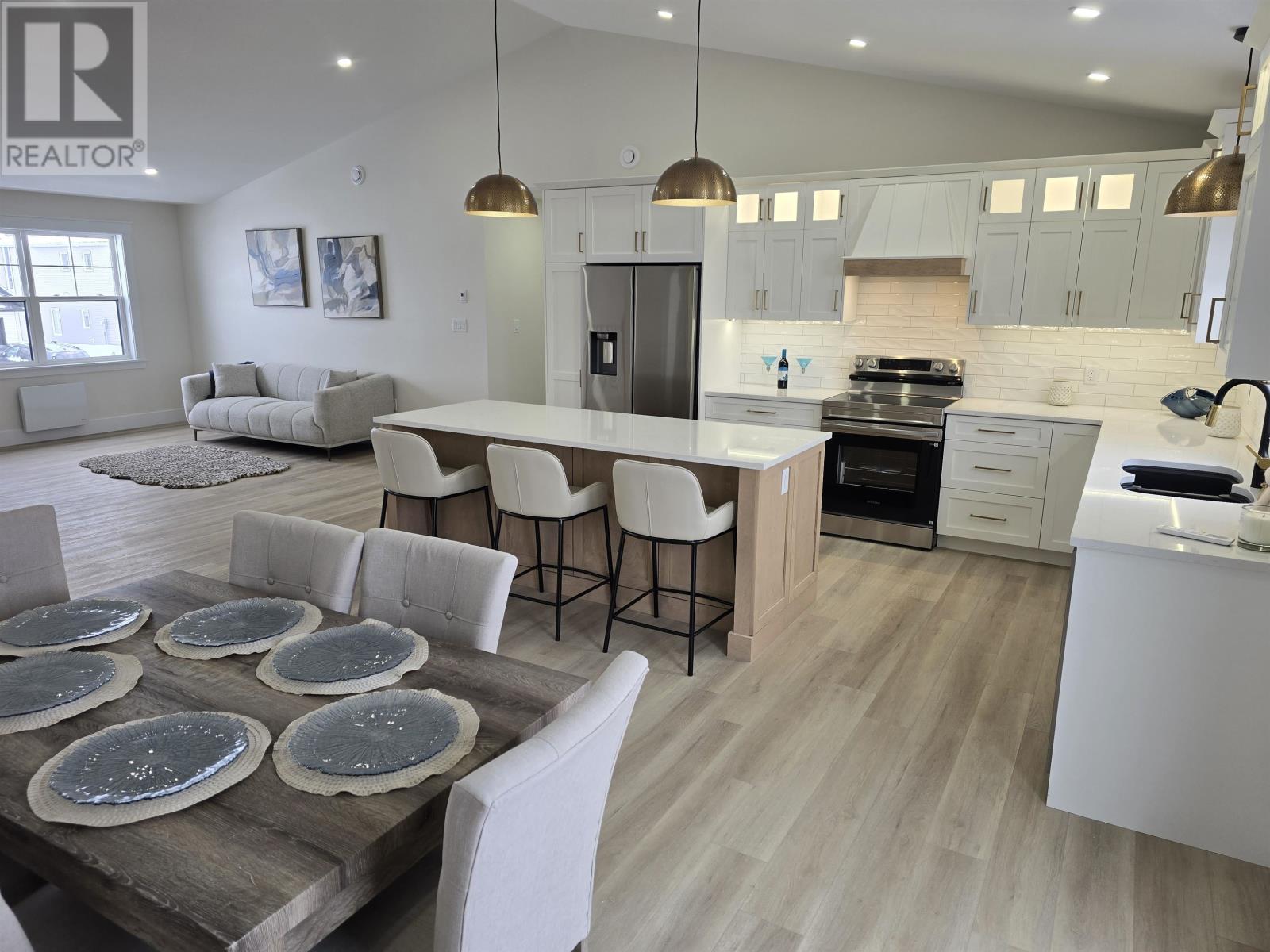 54 HUDSON Avenue - Photo 4
