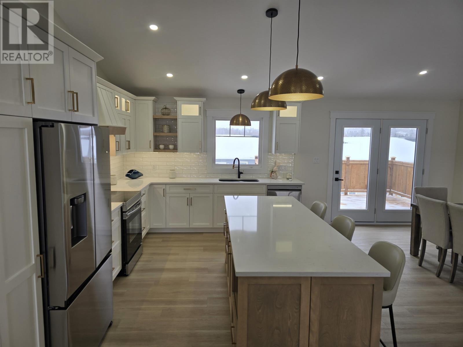 54 HUDSON Avenue - Photo 2