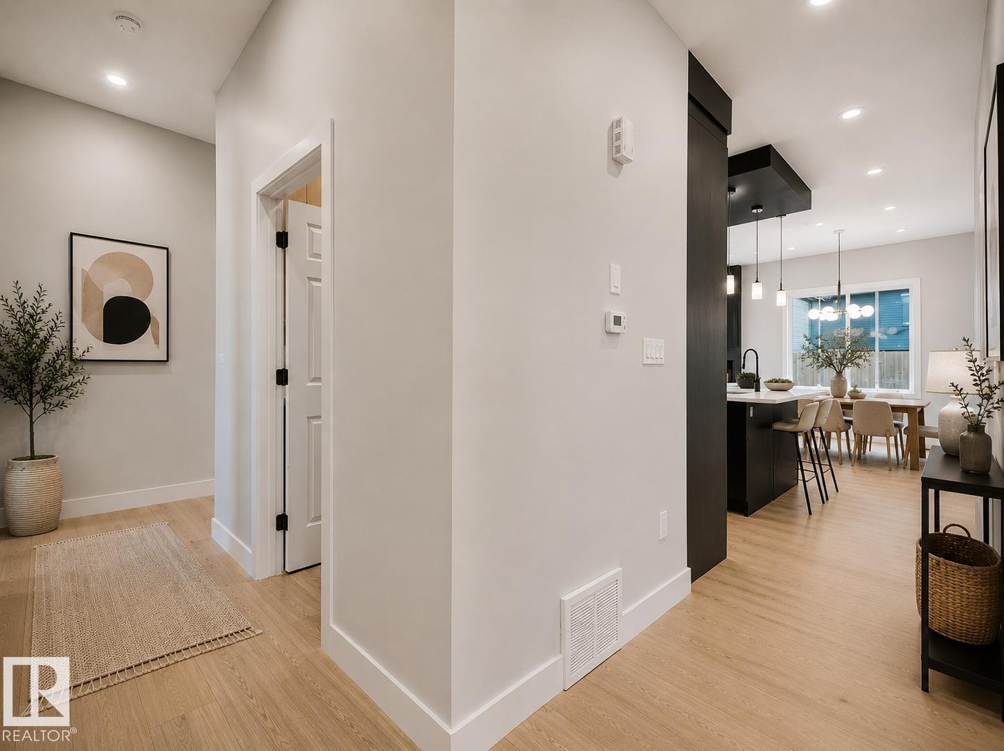 22 Dalquist Bay
