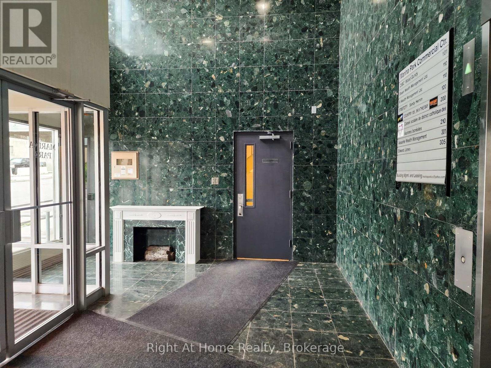 110-4 - 180 PARK AVENUE