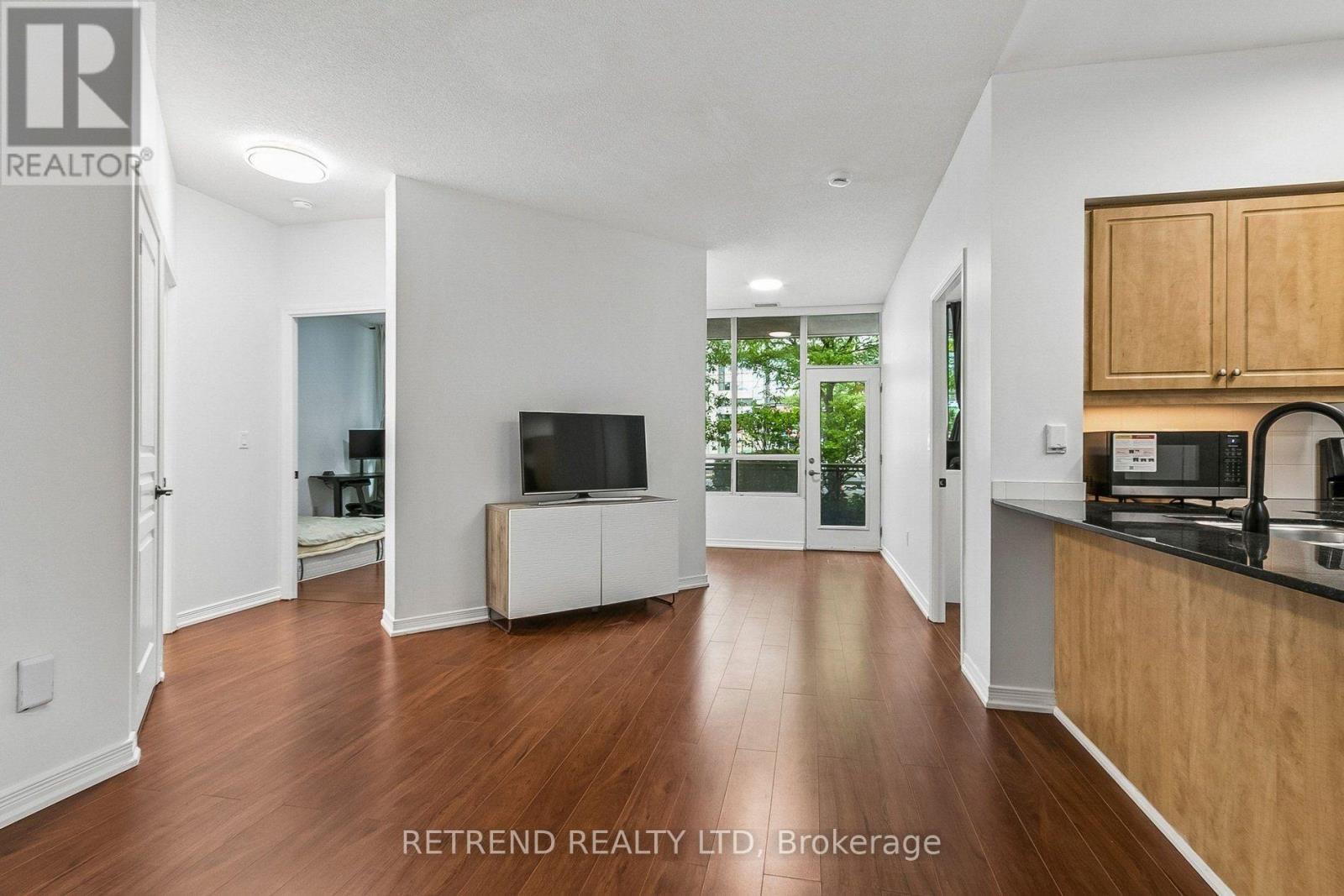 106 - 509 BEECROFT ROAD N