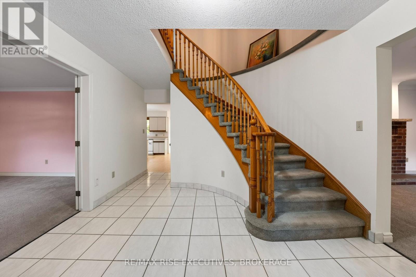 1685 WOODMOUNT GROVE