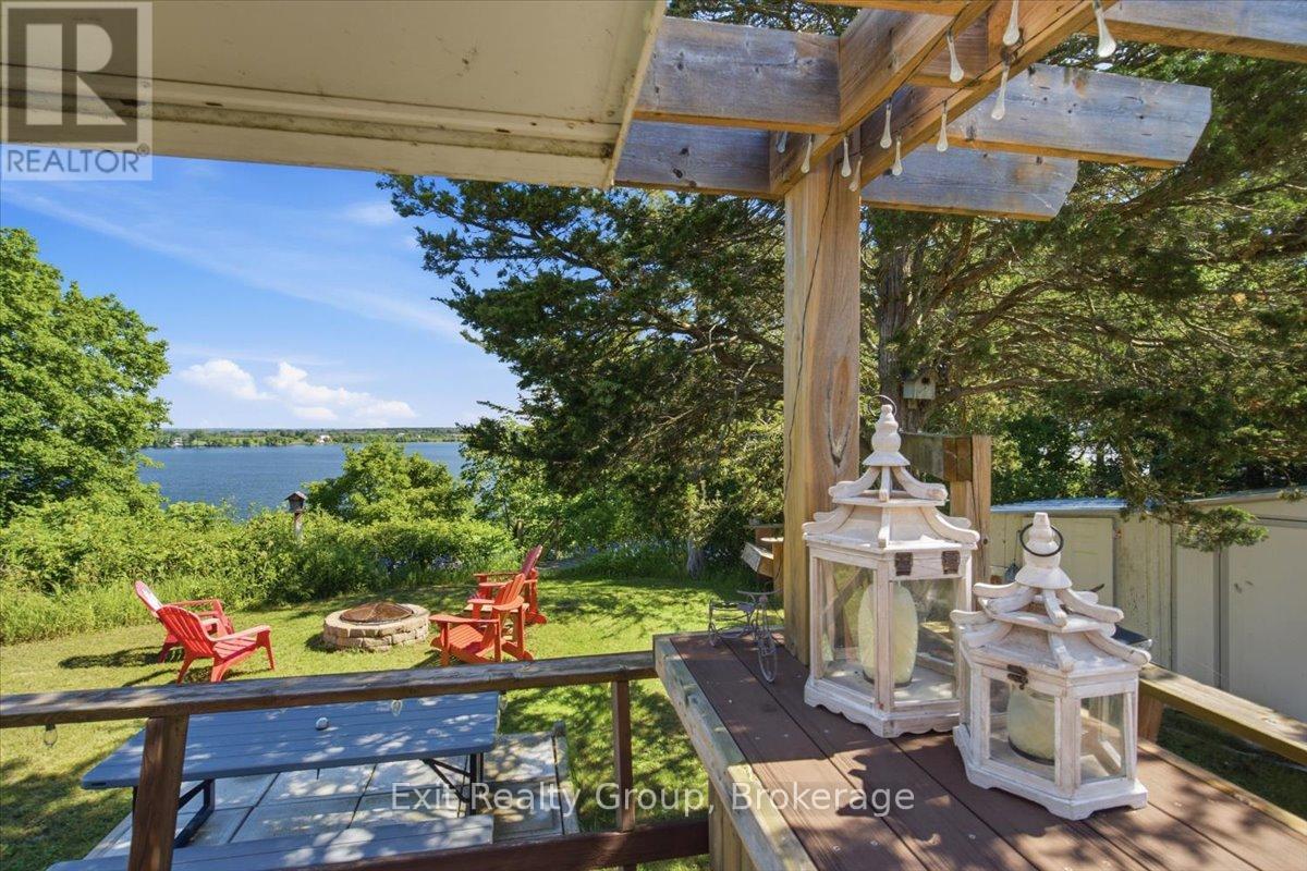 1154 COUNTY RD 14 - Photo 3