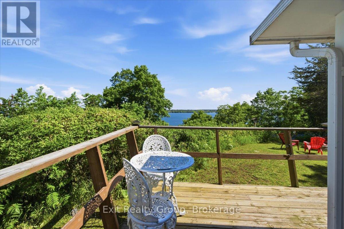 1154 COUNTY RD 14 - Photo 4