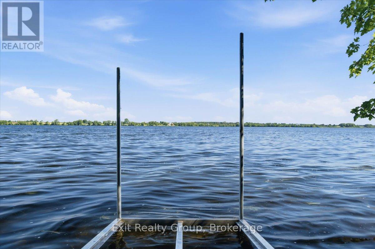 1154 COUNTY RD 14 - Photo 2