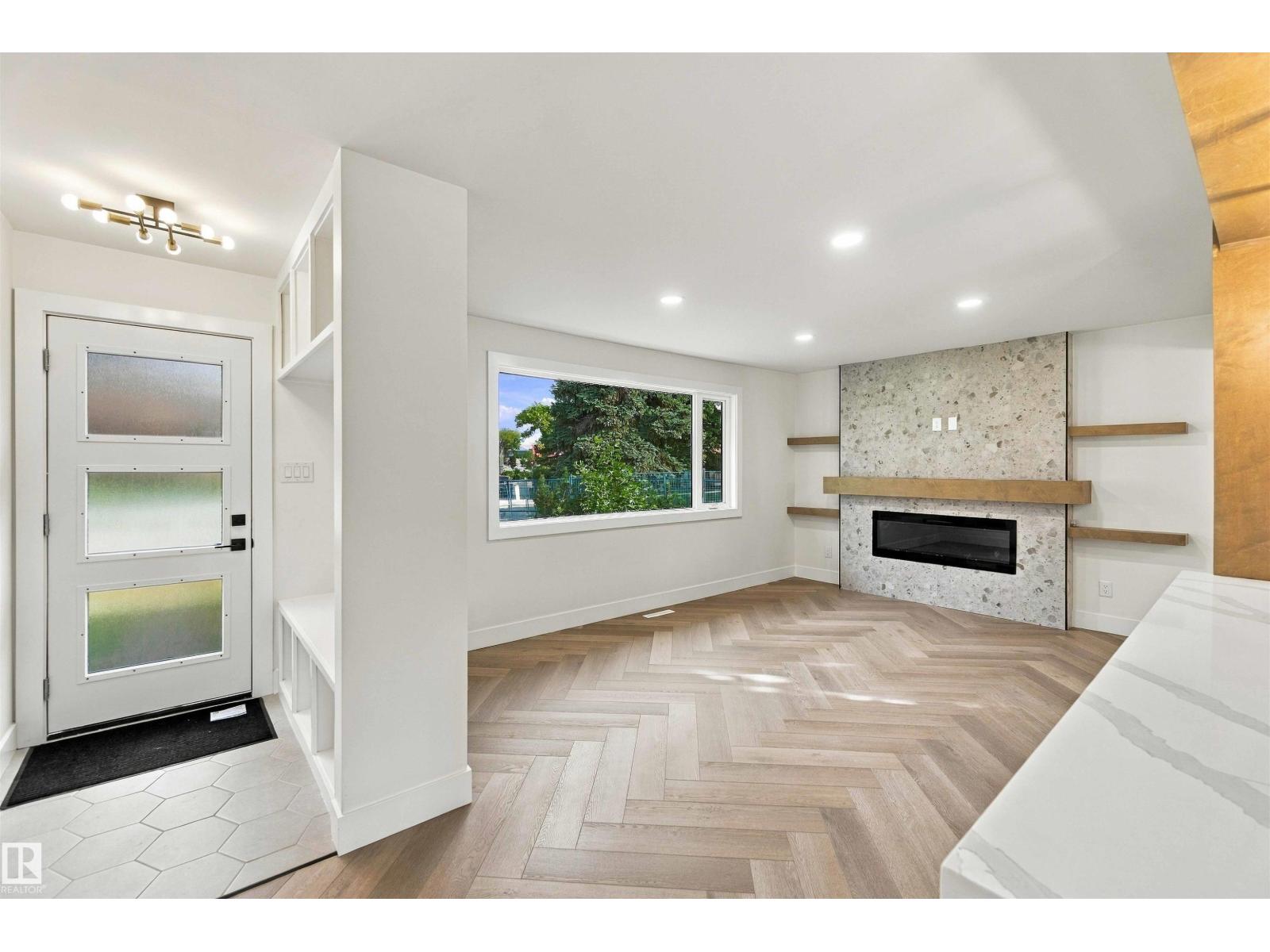 13203 136A AV NW
