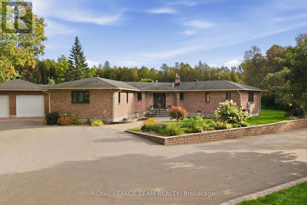 6100 GOUGH ROAD, OTTAWA, ON K4M 1B2 - Image 3990929229.jpeg?d=l