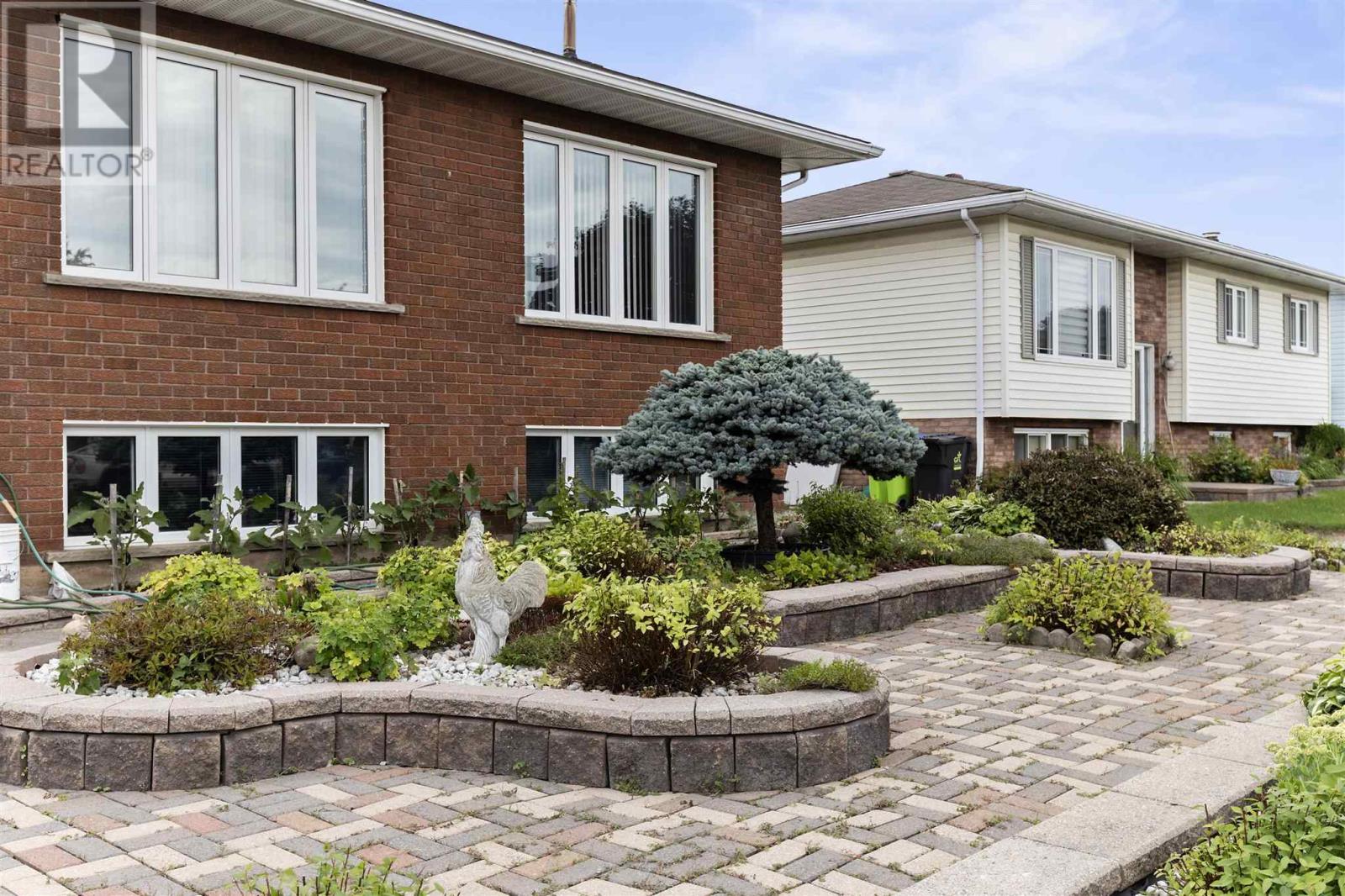 195 Bitonti CRES - Photo 4