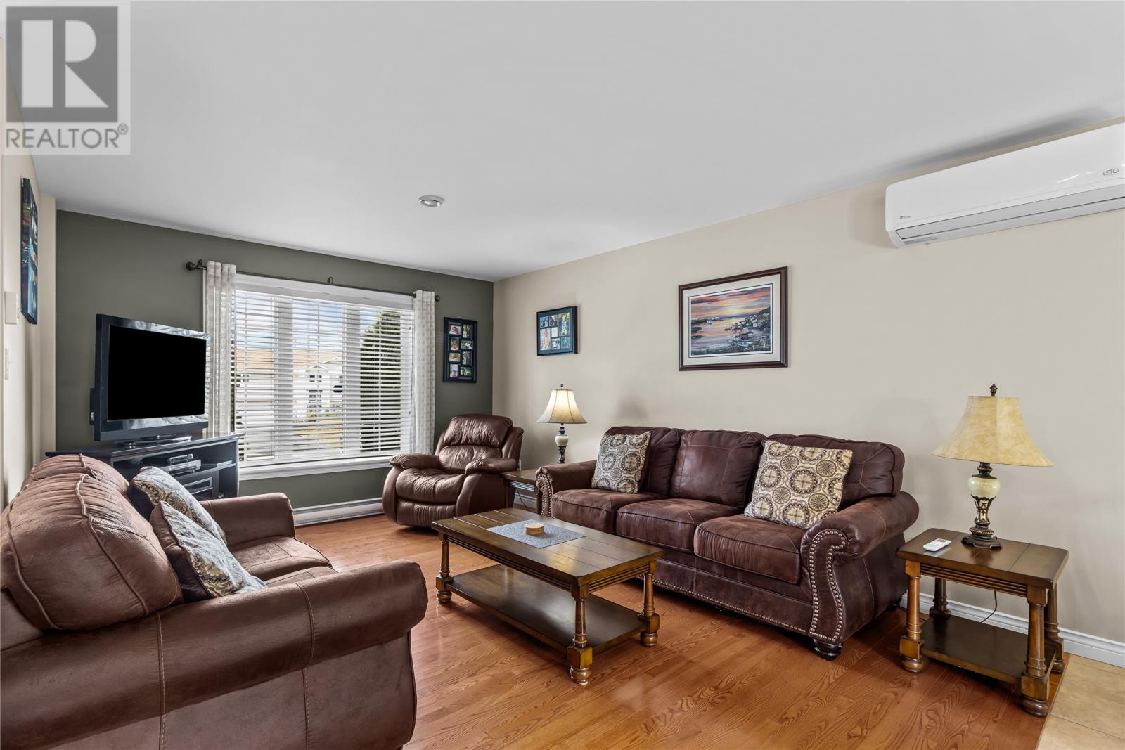 127 Hibbs Road