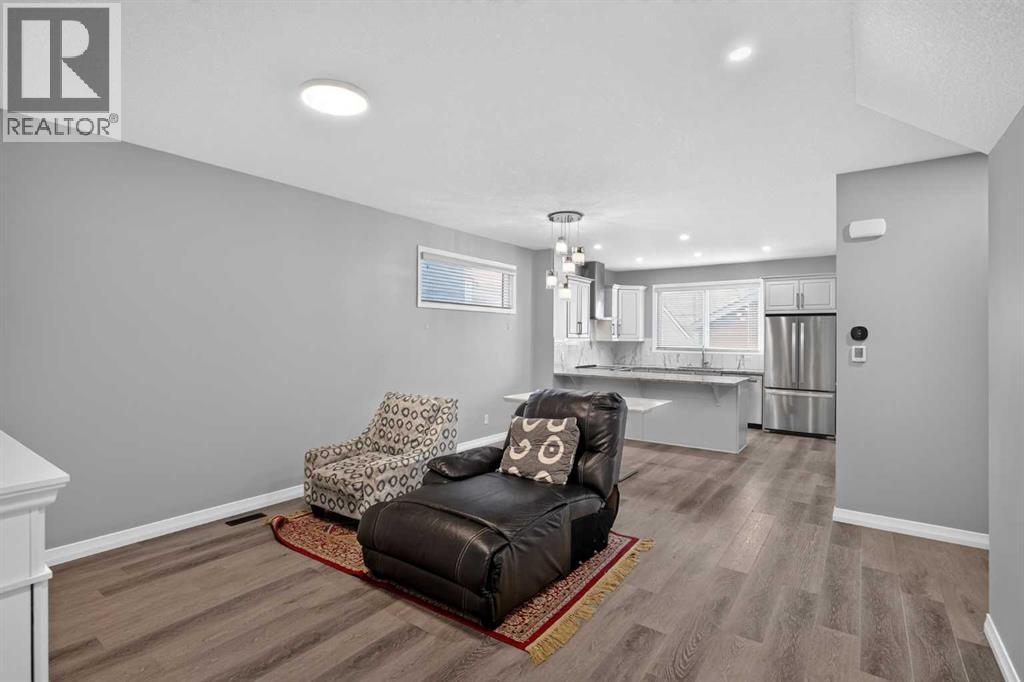 237 Masters Road SE