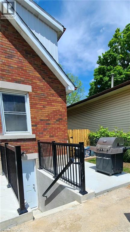 120 ELMWOOD Avenue Unit# B