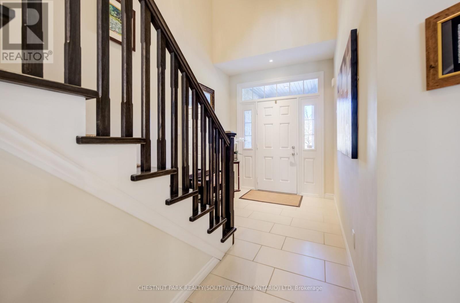 10 - 435 WINCHESTER DRIVE