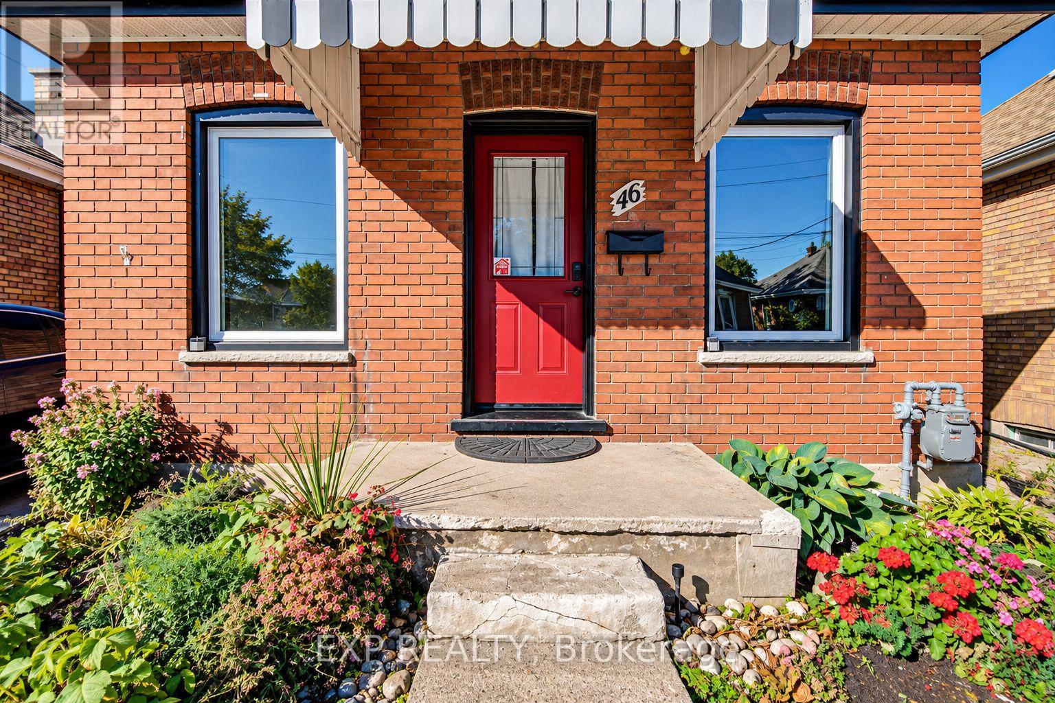 46 MAITLAND STREET
