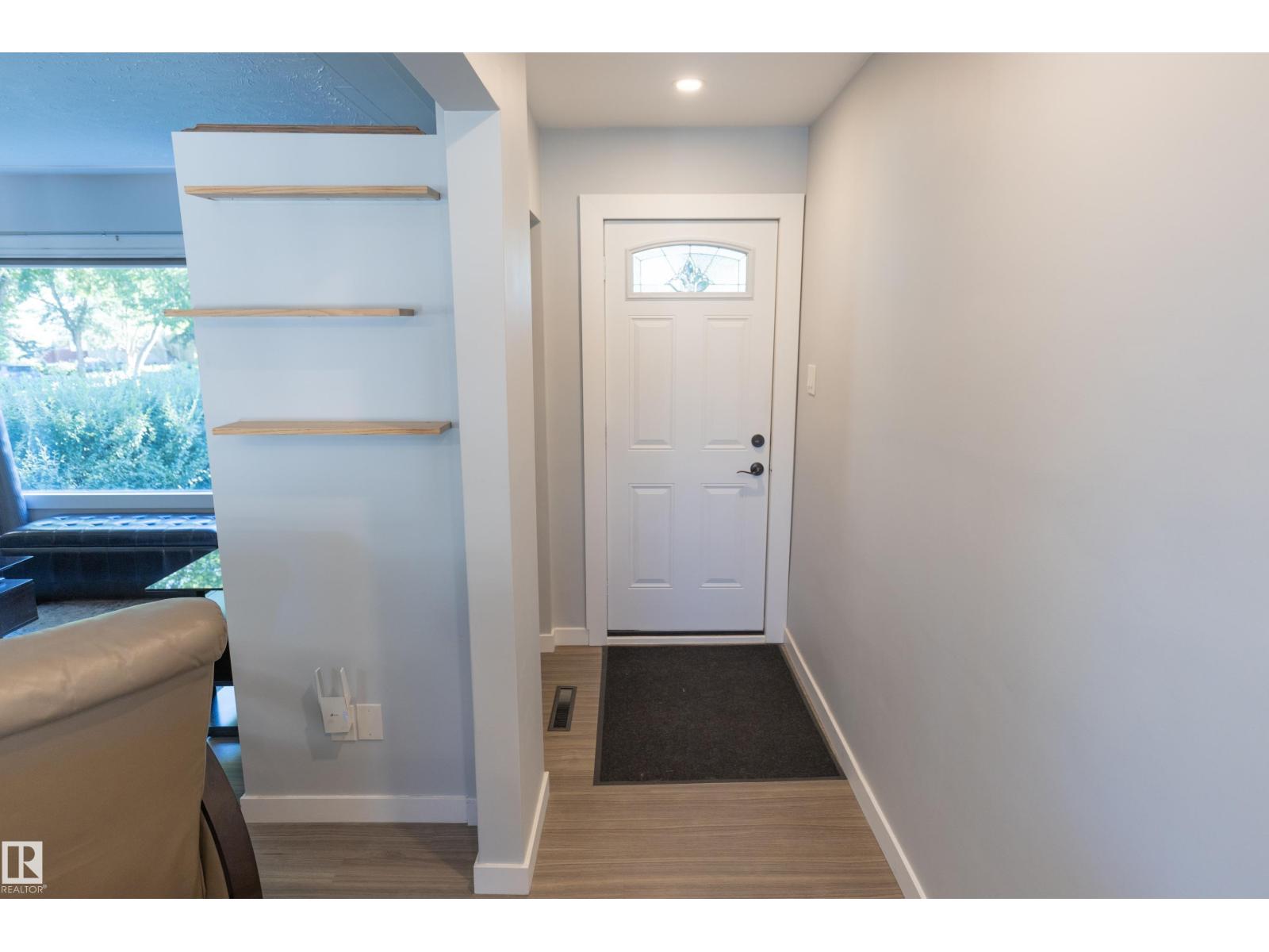 12380 132 ST NW
