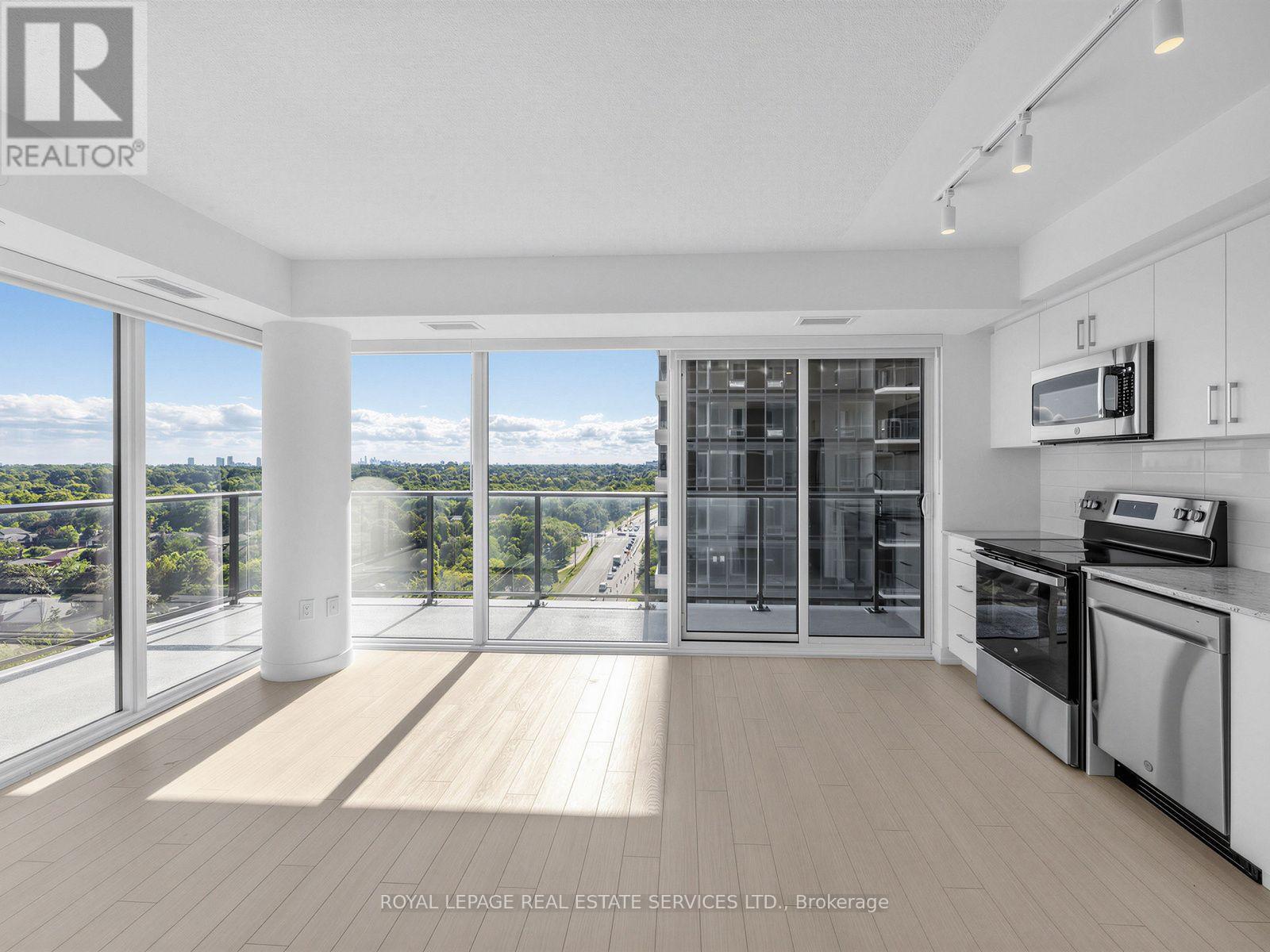 1315 - 4010 EGLINTON AVENUE W