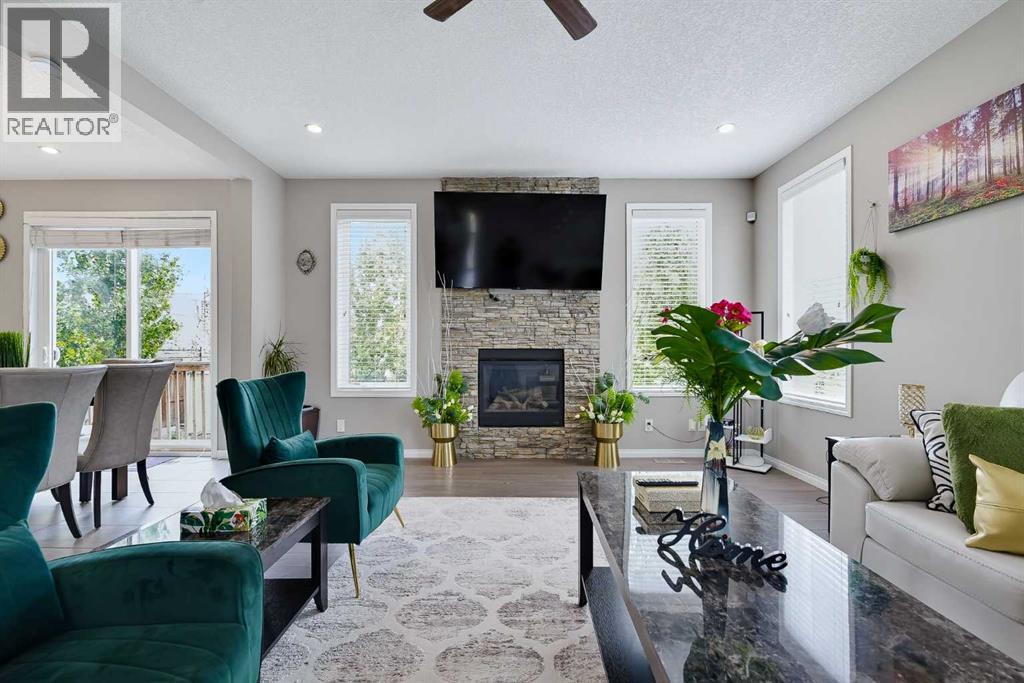 212 Lakepointe Drive