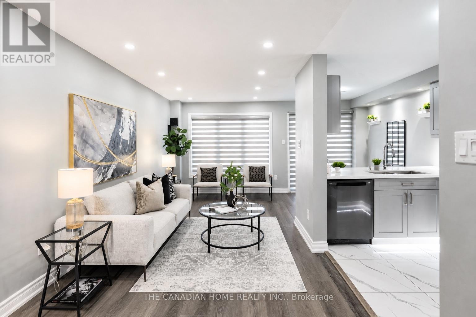 124 TOMABROOK CRESCENT