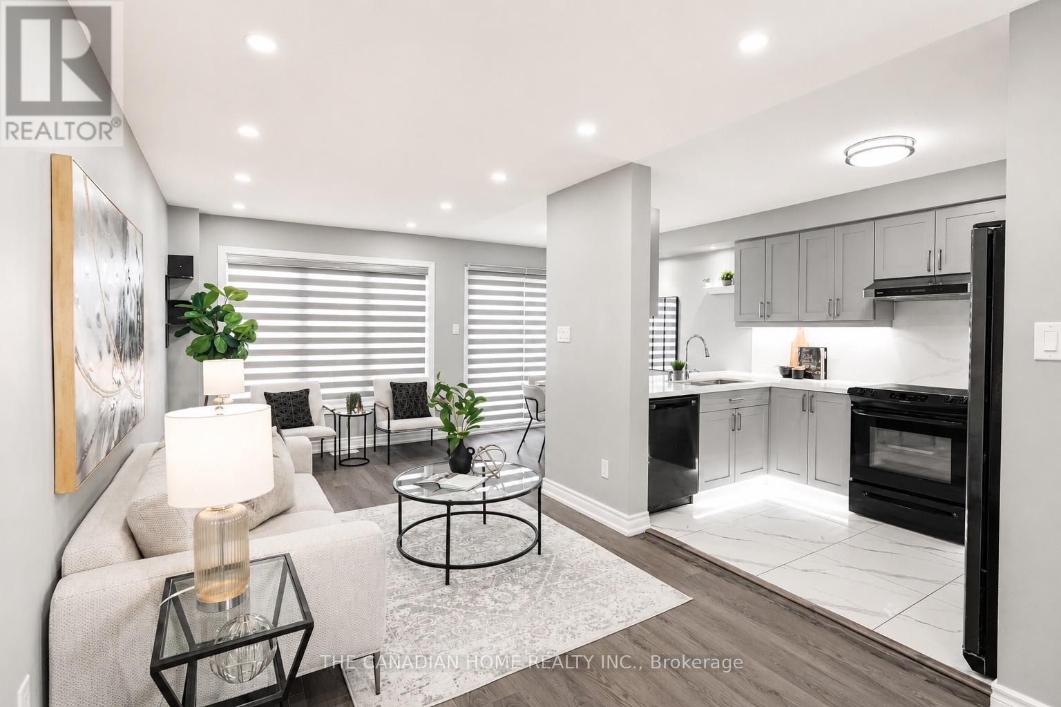 124 TOMABROOK CRESCENT