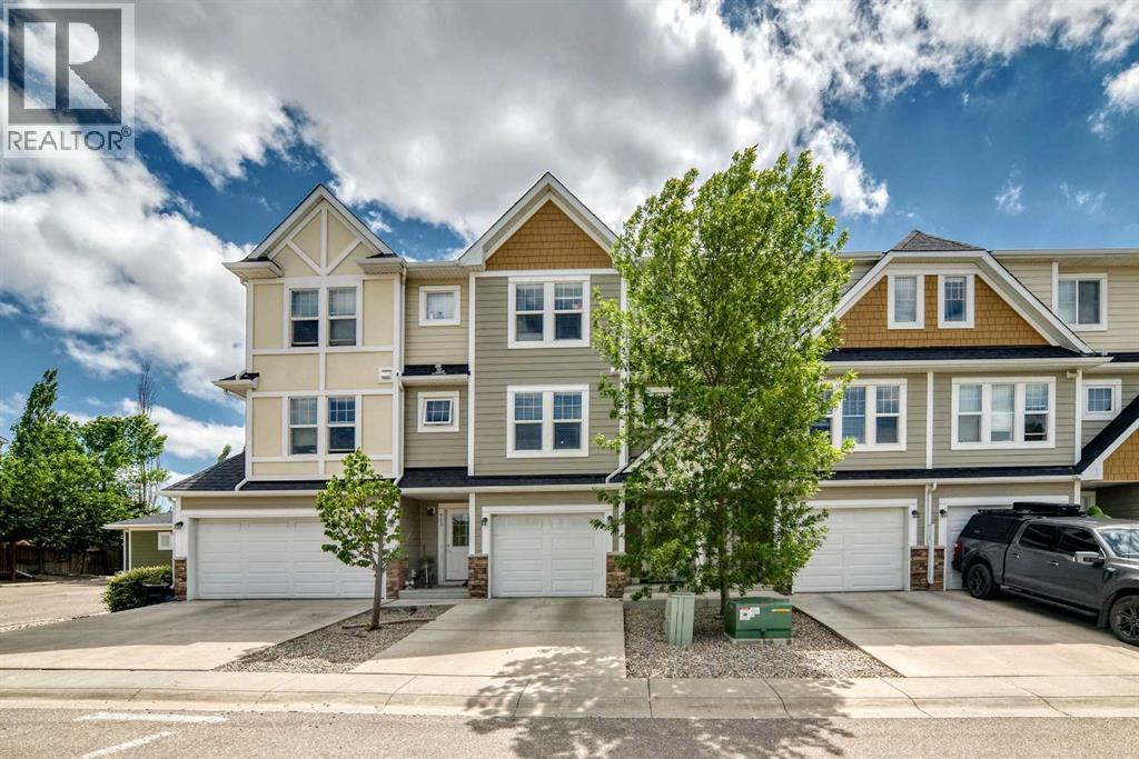 711 Auburn Bay Circle SE