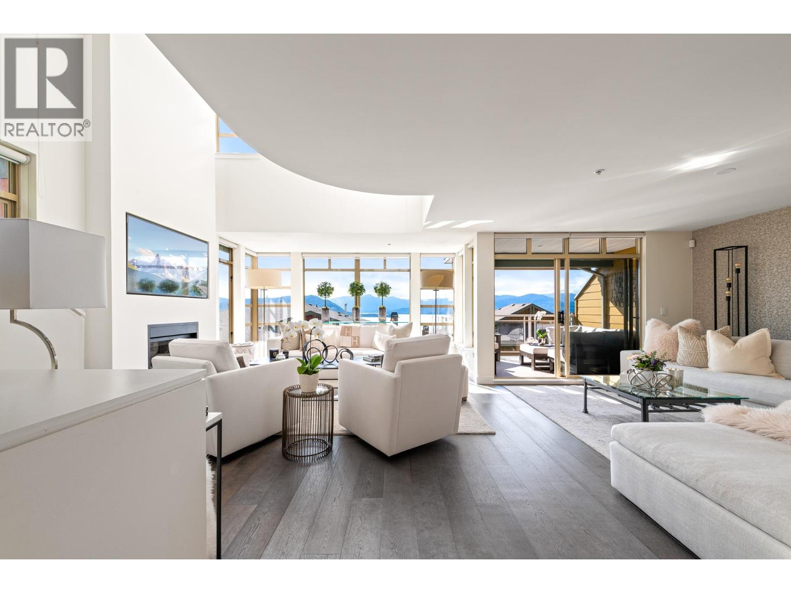 8674 SEASCAPE DRIVE