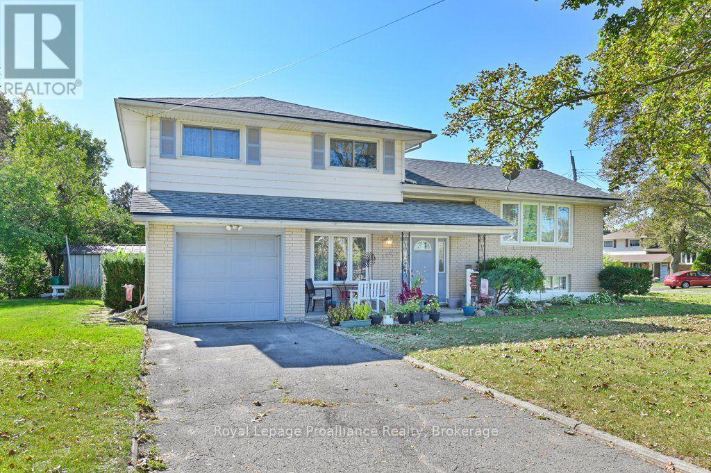 145 LELAND DRIVE, BELLEVILLE (BELLEVILLE WARD), ON K8P 1G9 - Image 2978738861.jpeg?d=l
