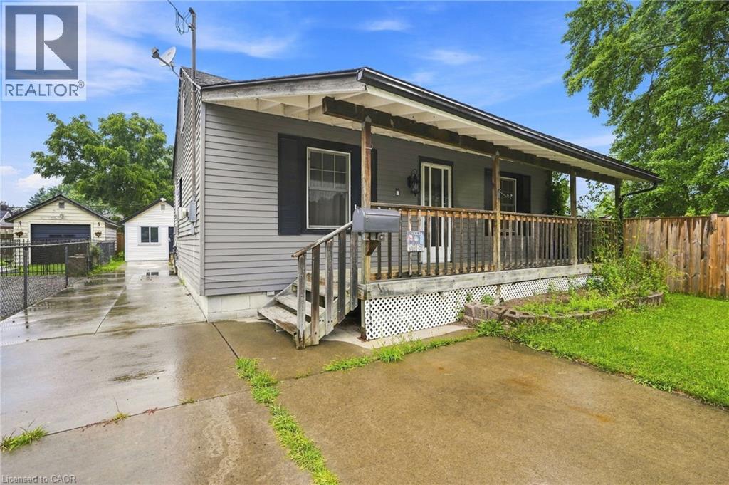 4 HILDA Street