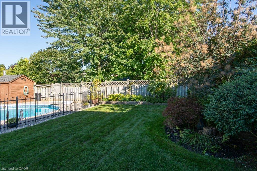 493 ENNISMORE Place