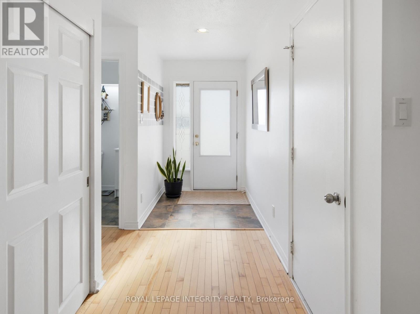 1 GINGRAS COURT