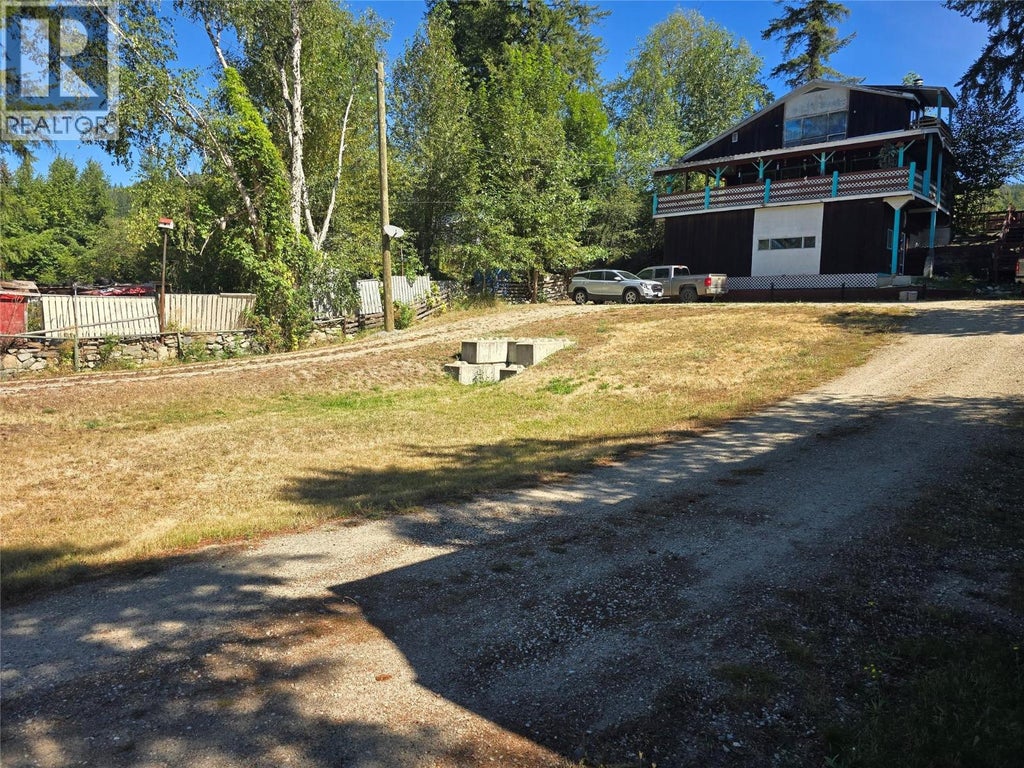1037 RAFT RIVER ROAD, CLEARWATER, BC V0E 1N1 - Image 3281813199.jpeg?d=l