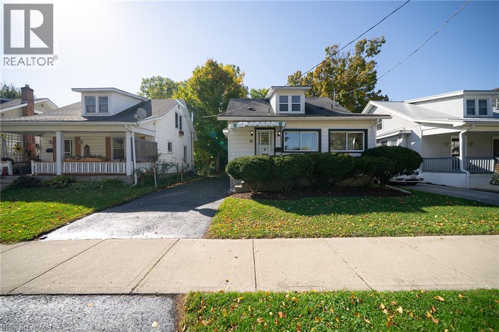94 BROOK Street