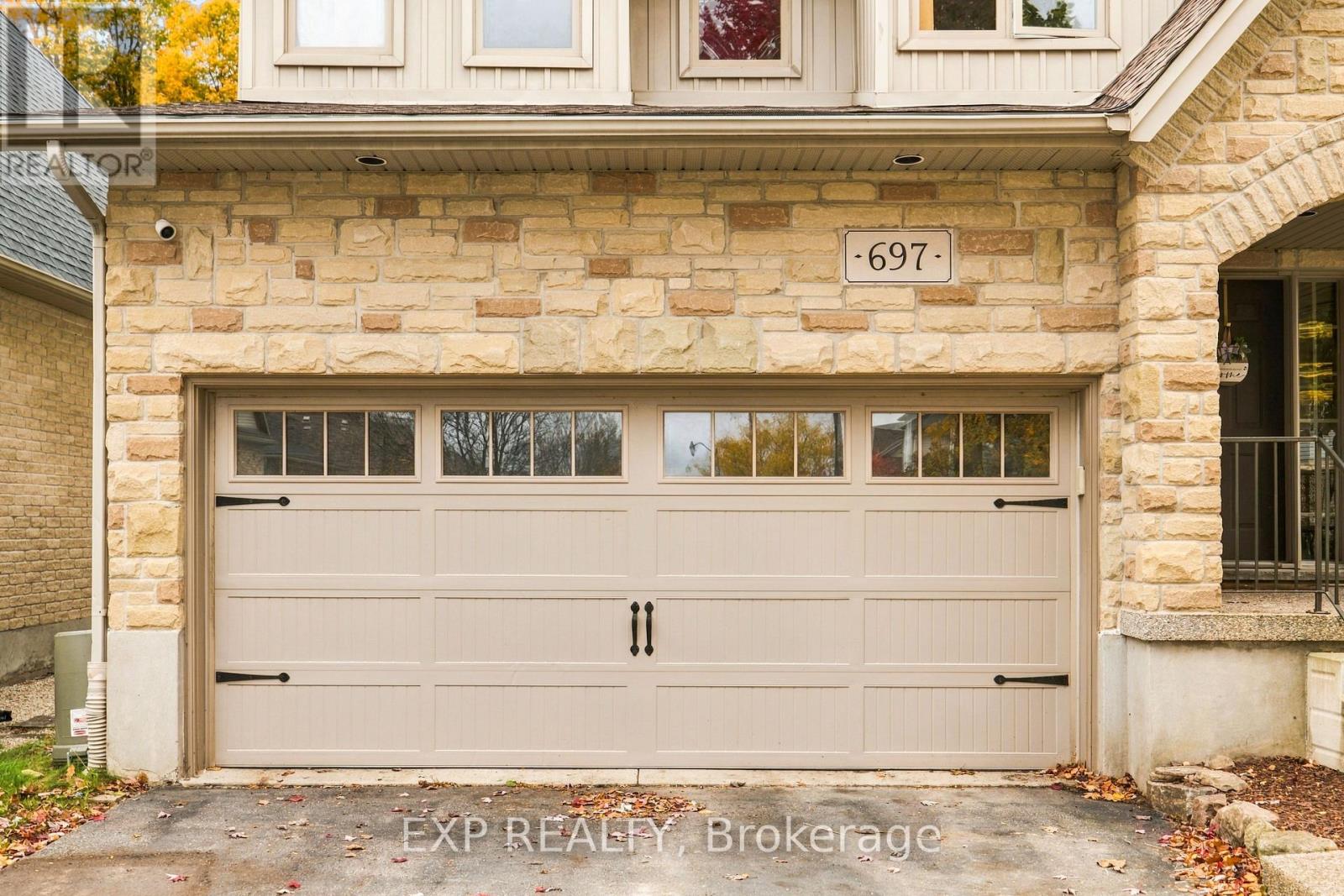 697 RHINE FALL DRIVE