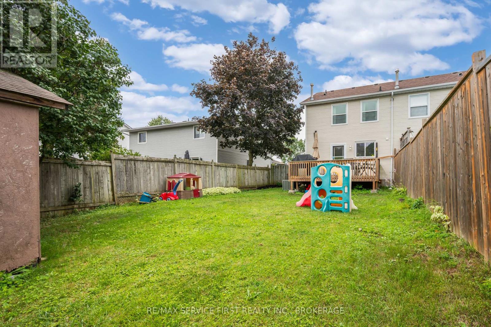 53 MCKEOWN CRESCENT