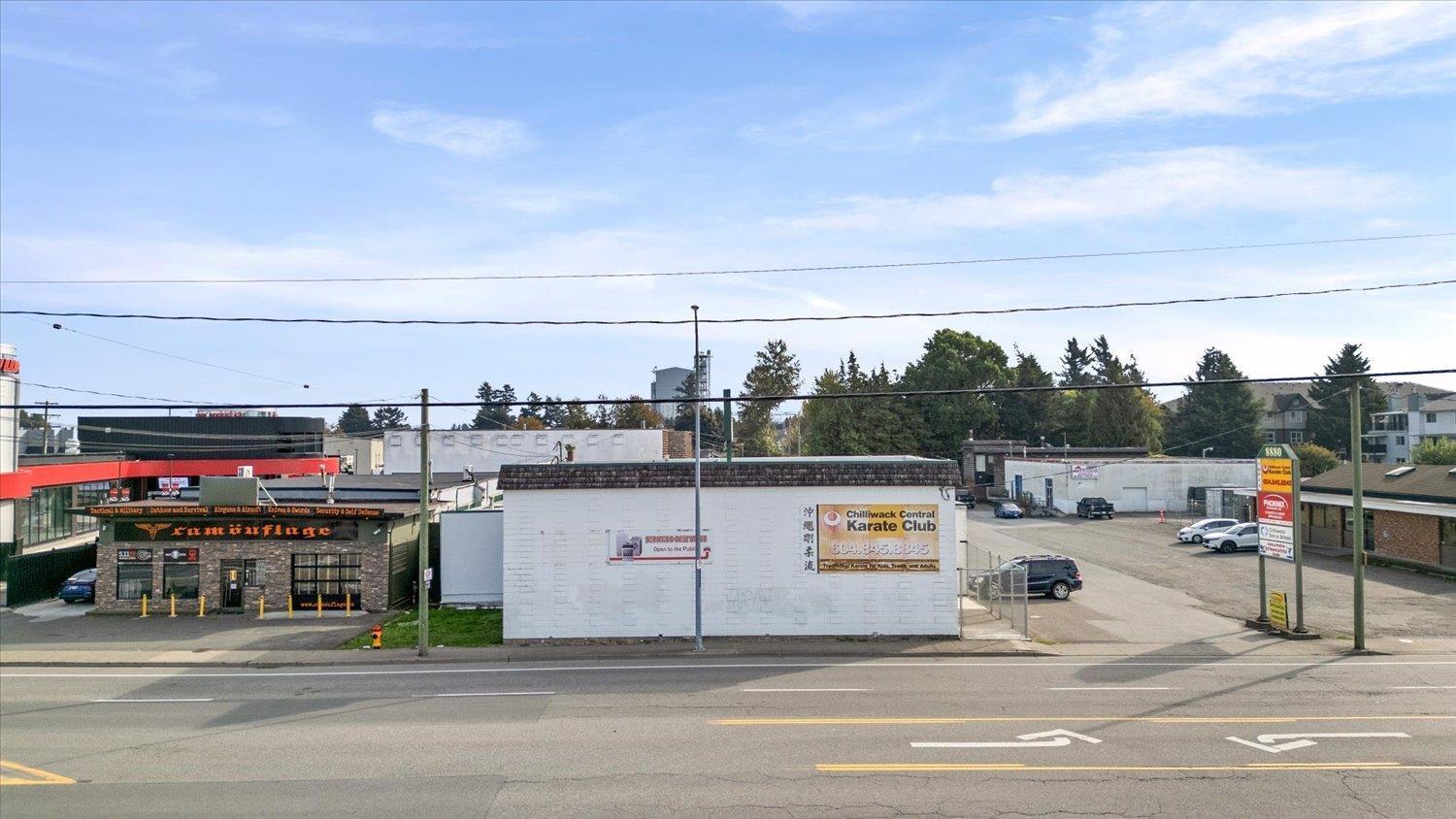 8880 YOUNG ROAD, Chilliwack Proper South