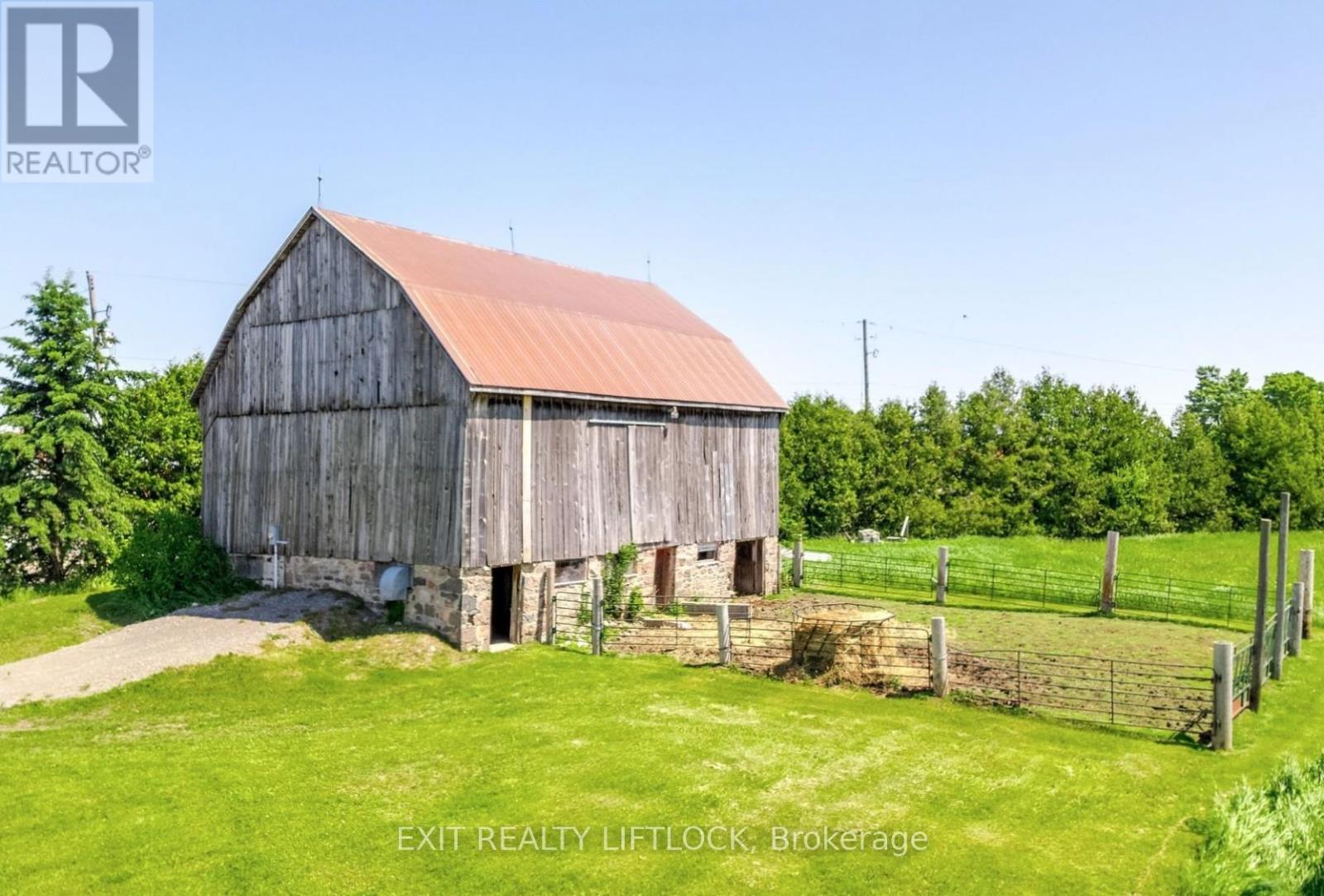 4922 HIGHWAY 7 - Photo 3