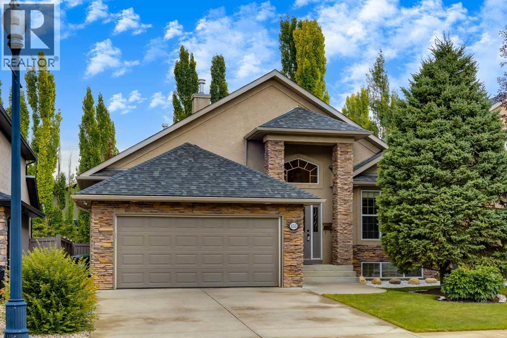 133 Strathlea Court SW
