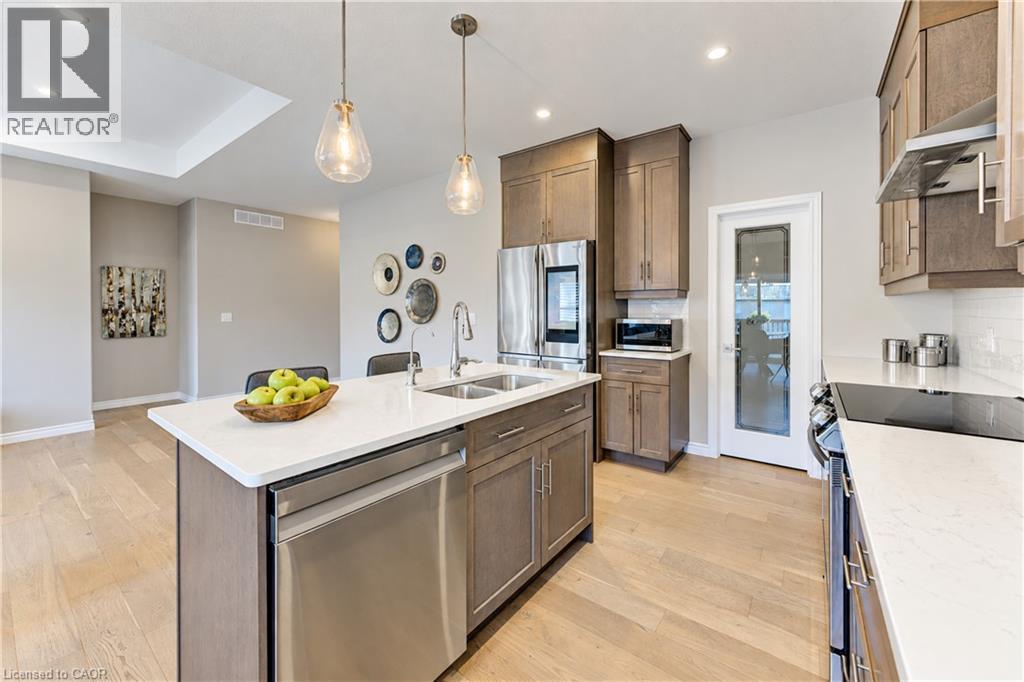 15 MATHESON Crescent